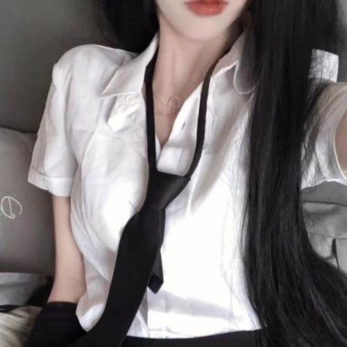 抗暴英烈传